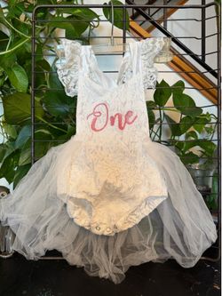 Baby girl 1st Birthday outfit- Lace tulle