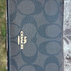 Coach Checkbook Wallet