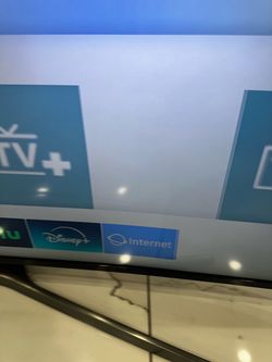 55” Samsung  Curved Smart TV with Stand and remote