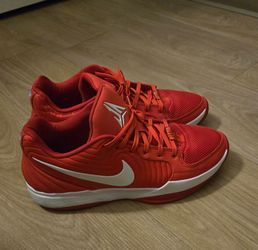Size 13 red Ja 2 in like new condition
