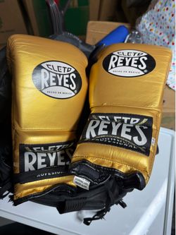 Cleto Reyes Boxing Gloves