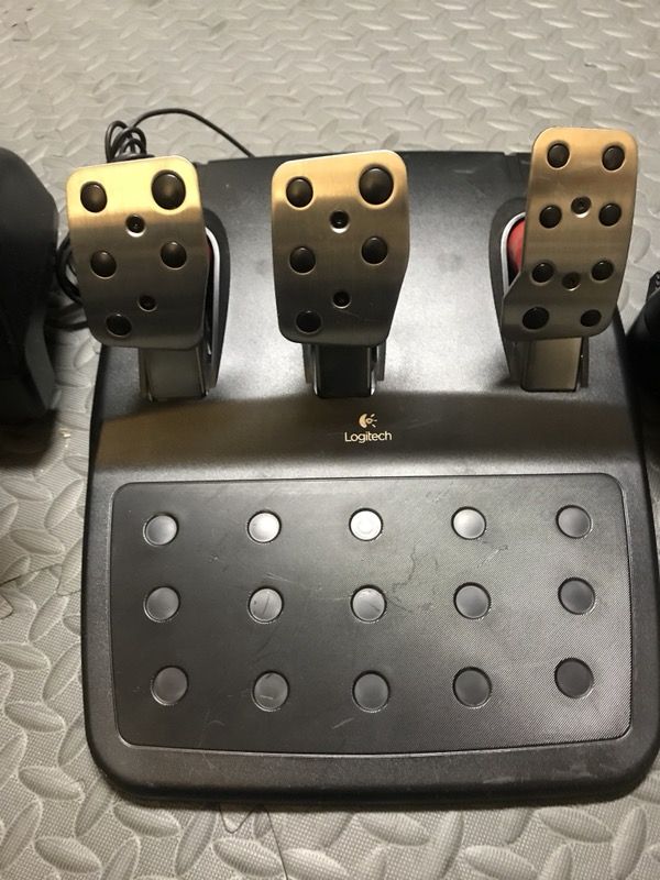 Logitech g27, wheel stand pro, fanatec handbrake for Sale in Kirkland, WA -  OfferUp