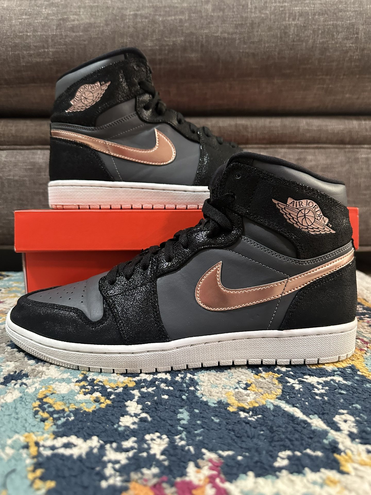 Nike Air Jordan 1 Retro High “Bronze Medal” 2016