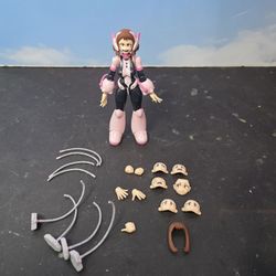 Kaiyodo Revoltech My Hero Academia Ochaco Uraraka
