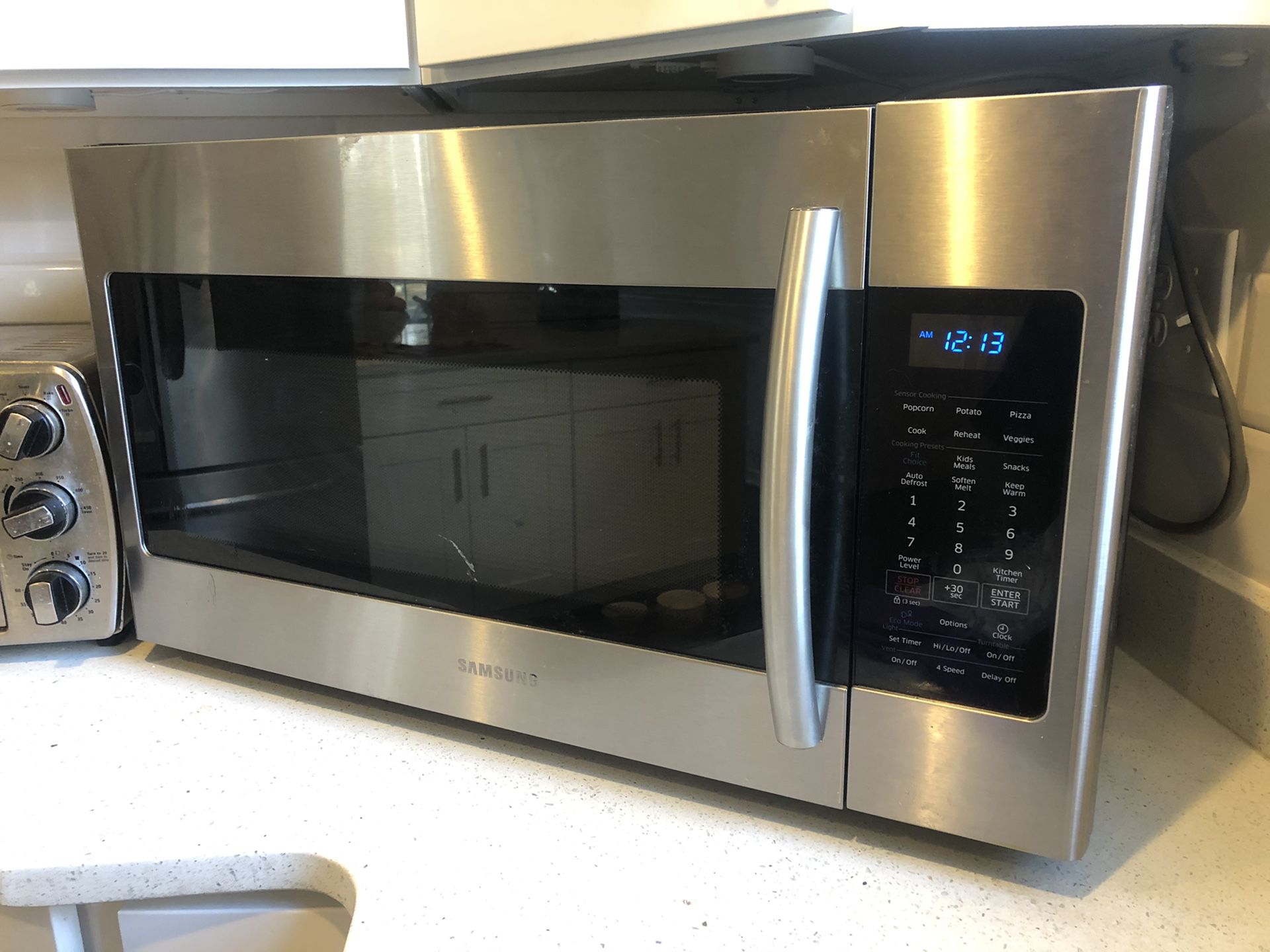 Samsung large microwave like new $140