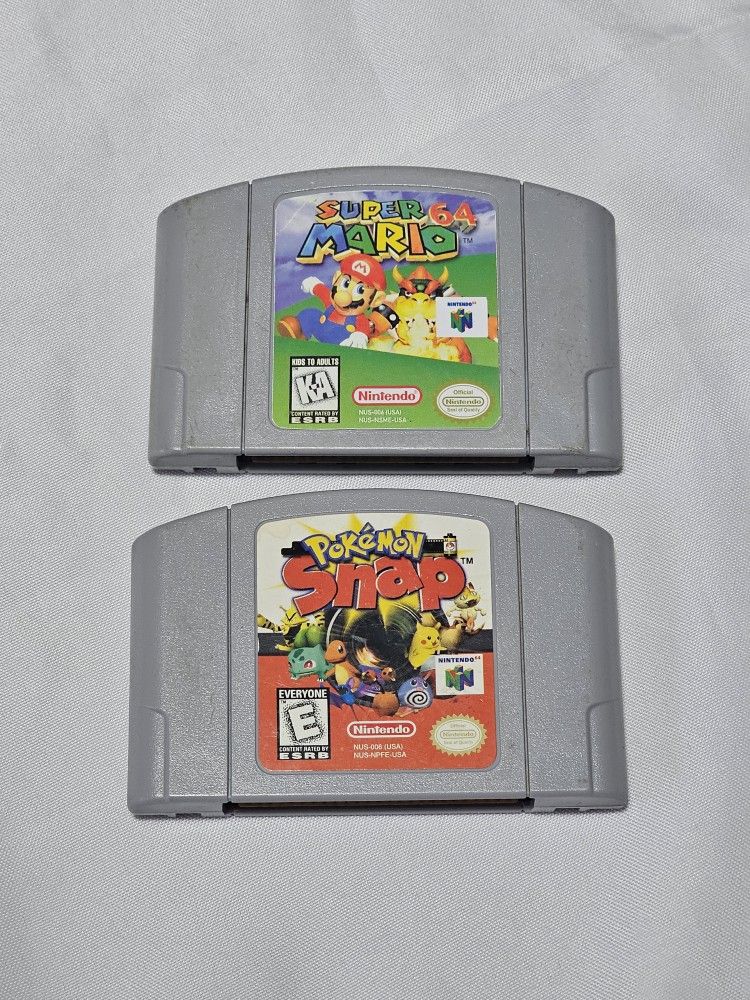 Nintendo 64 games Mario 64 and Pokémon Snap n64