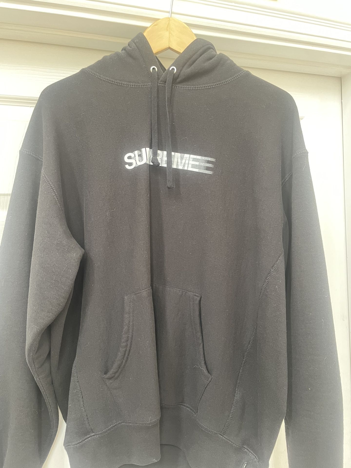 Supreme Hoodie