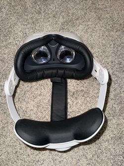 Meta Quest 2 VR Controllers Pair