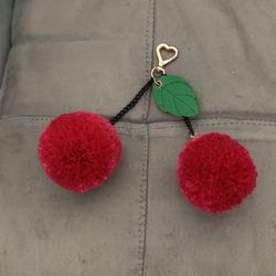 Betsy Johnson Clip For Purse Or Visor
