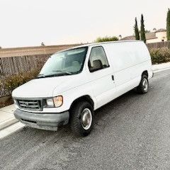 2003 Ford E-250