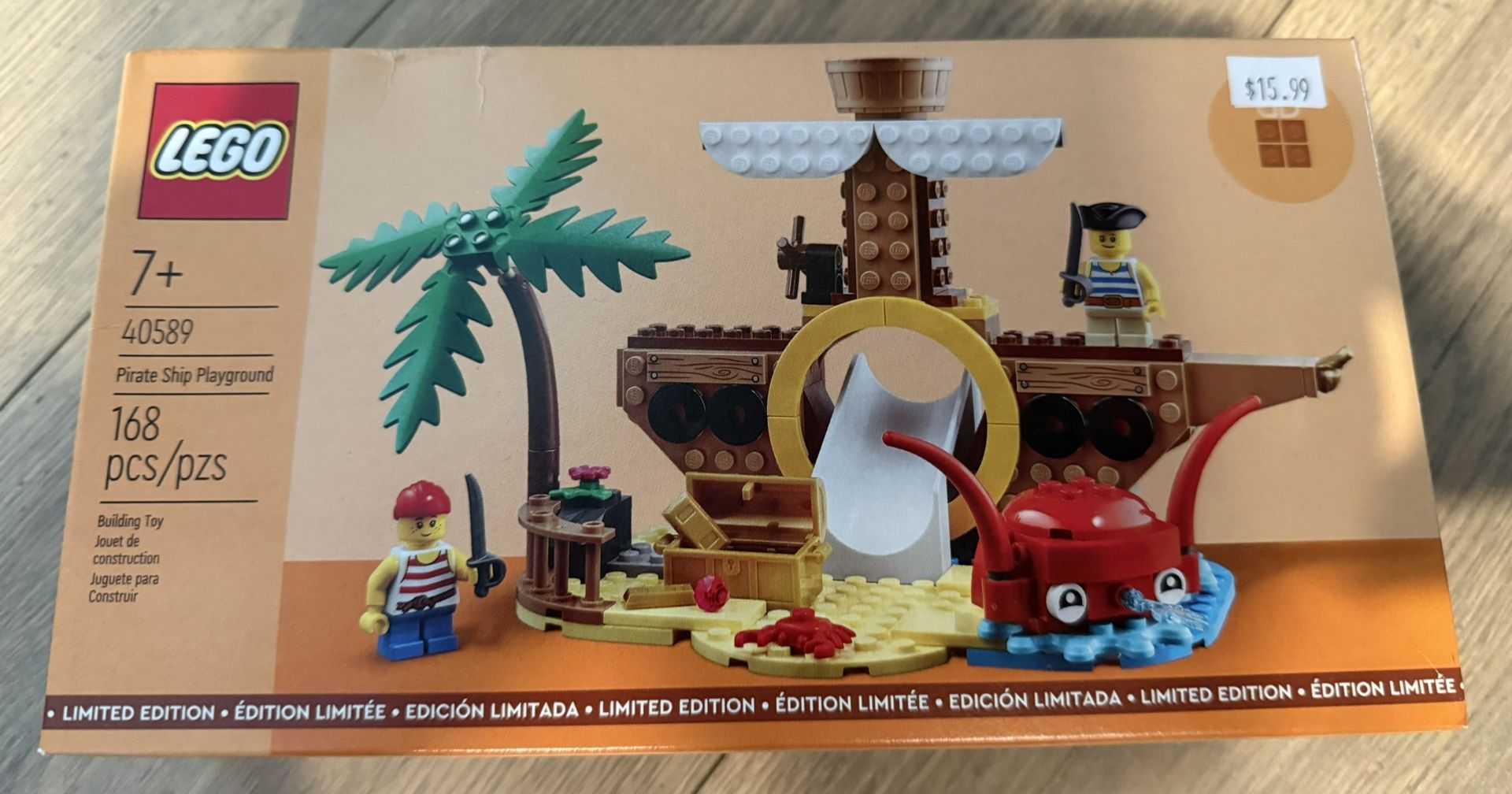 Lego Pirate Ship Playground 40589