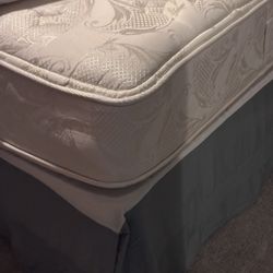Queen Mattress 