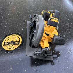 Dewalt 60v Circular Saw 