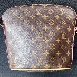 Louis Vuitton Small Bag
