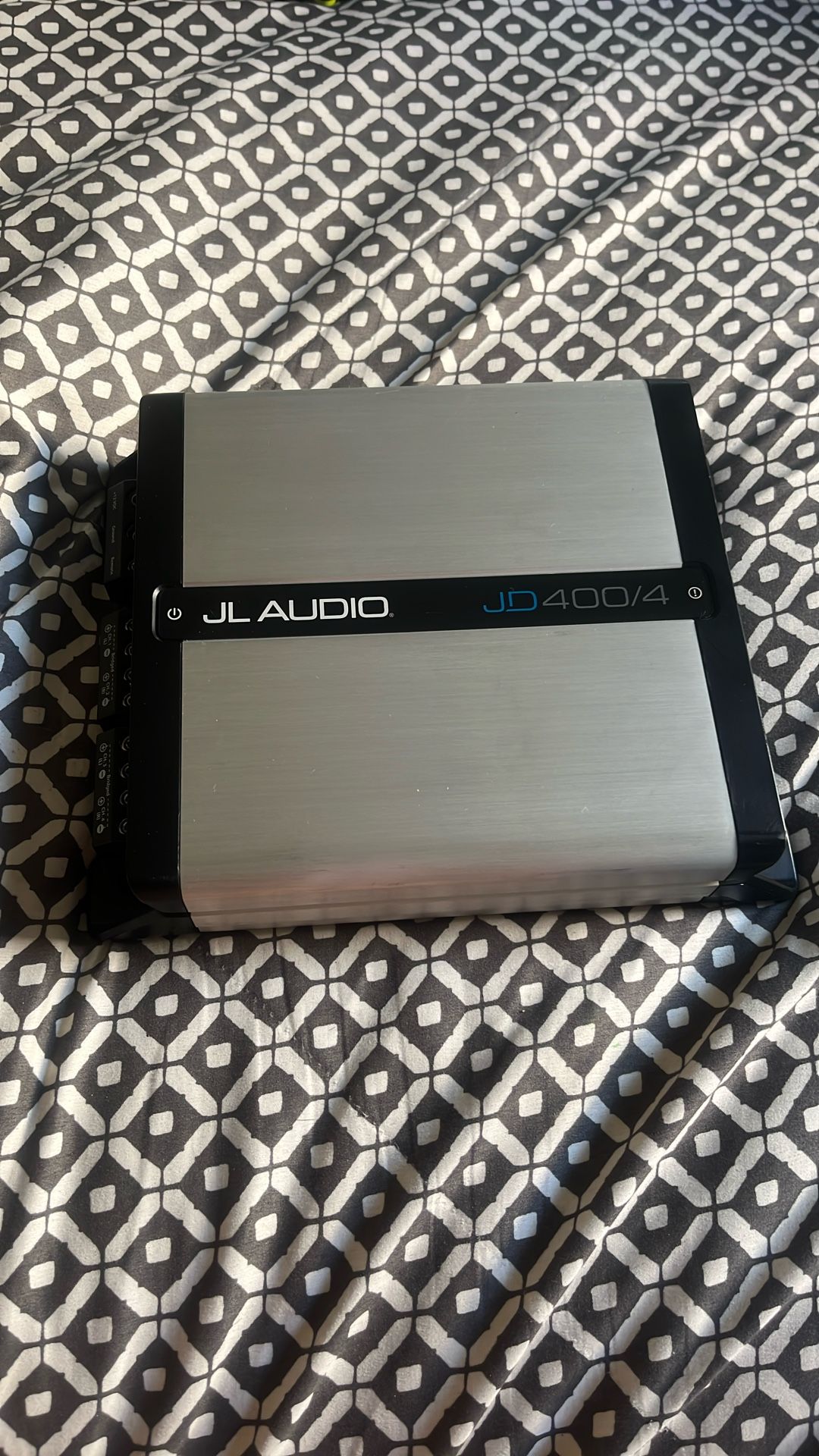 JL AUDIO JD 400 