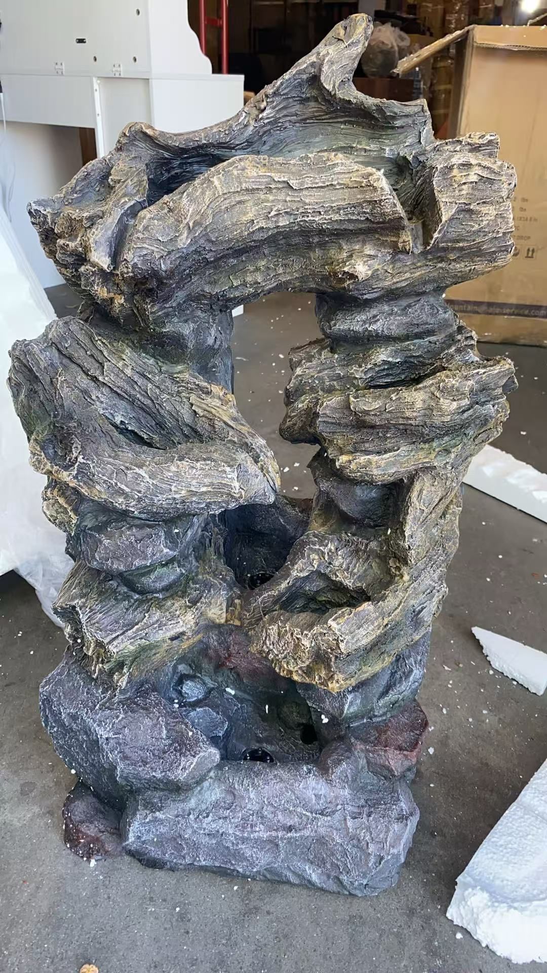 31.5"H, 6-Tier Log Water Fountain with Warm White LED Lights, Cascading Waterfall for Garden, Patio, & Lawn, Outdoor Water Feature(31.5”x16”x11”)