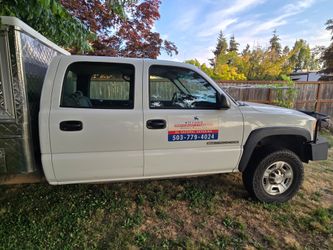 GMC Iconic El Caporal Food Truck