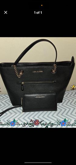 Micheal Kors Bundle..