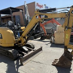 2017 Caterpillar 303.5E Mini Excavator