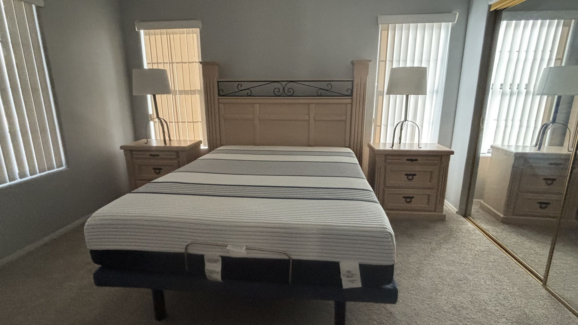 4 Piece Bedroom Set - Solid Wood