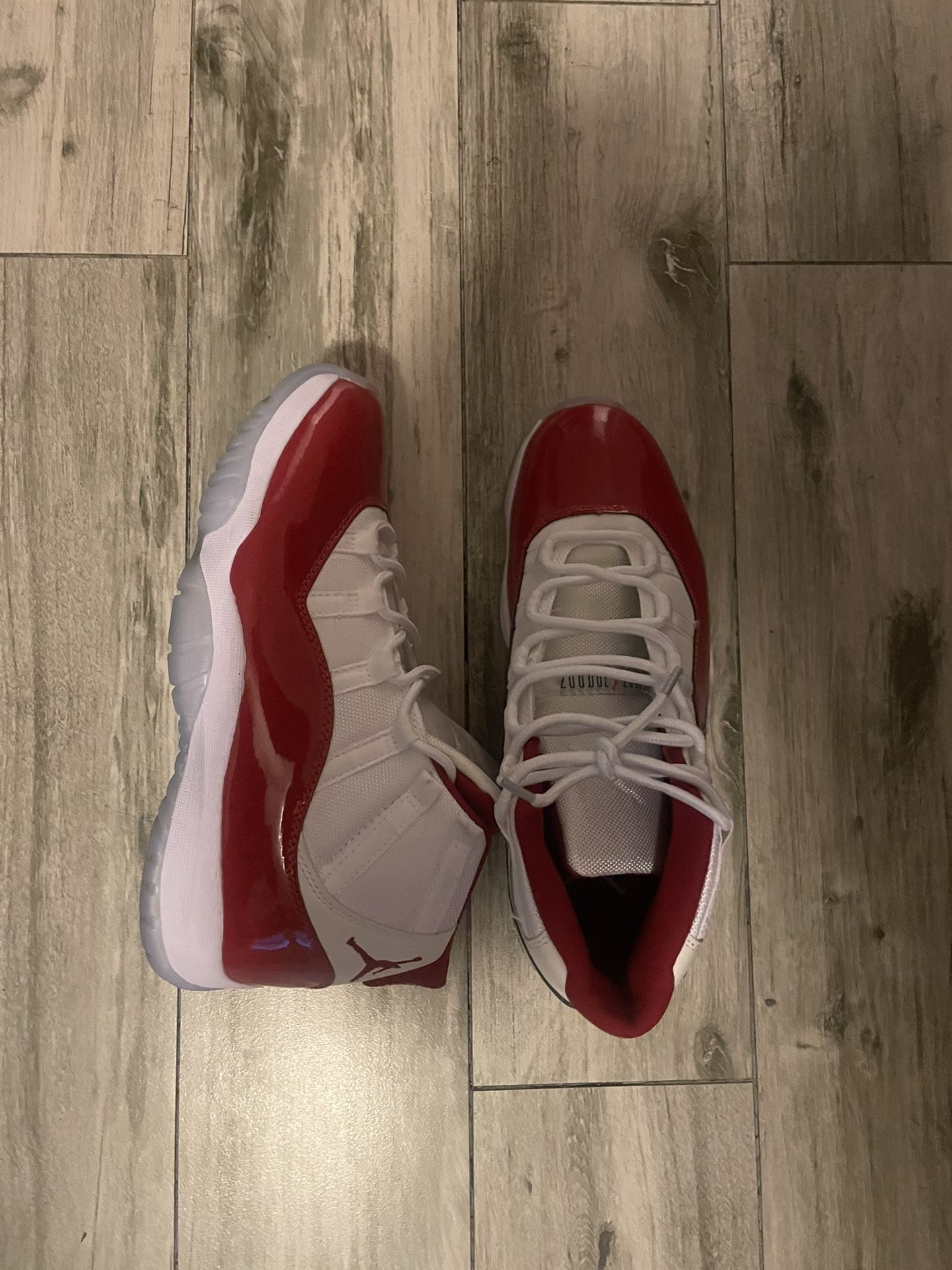 JORDAN 11