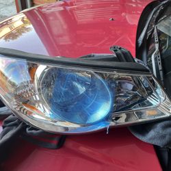 Hyundai Elantra Headlights 