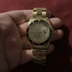 Invicta Pro Diver 30025 – Gold Tone