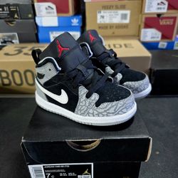 Kids Sneakers - Jordans Nike Yeezys Adidas Vans