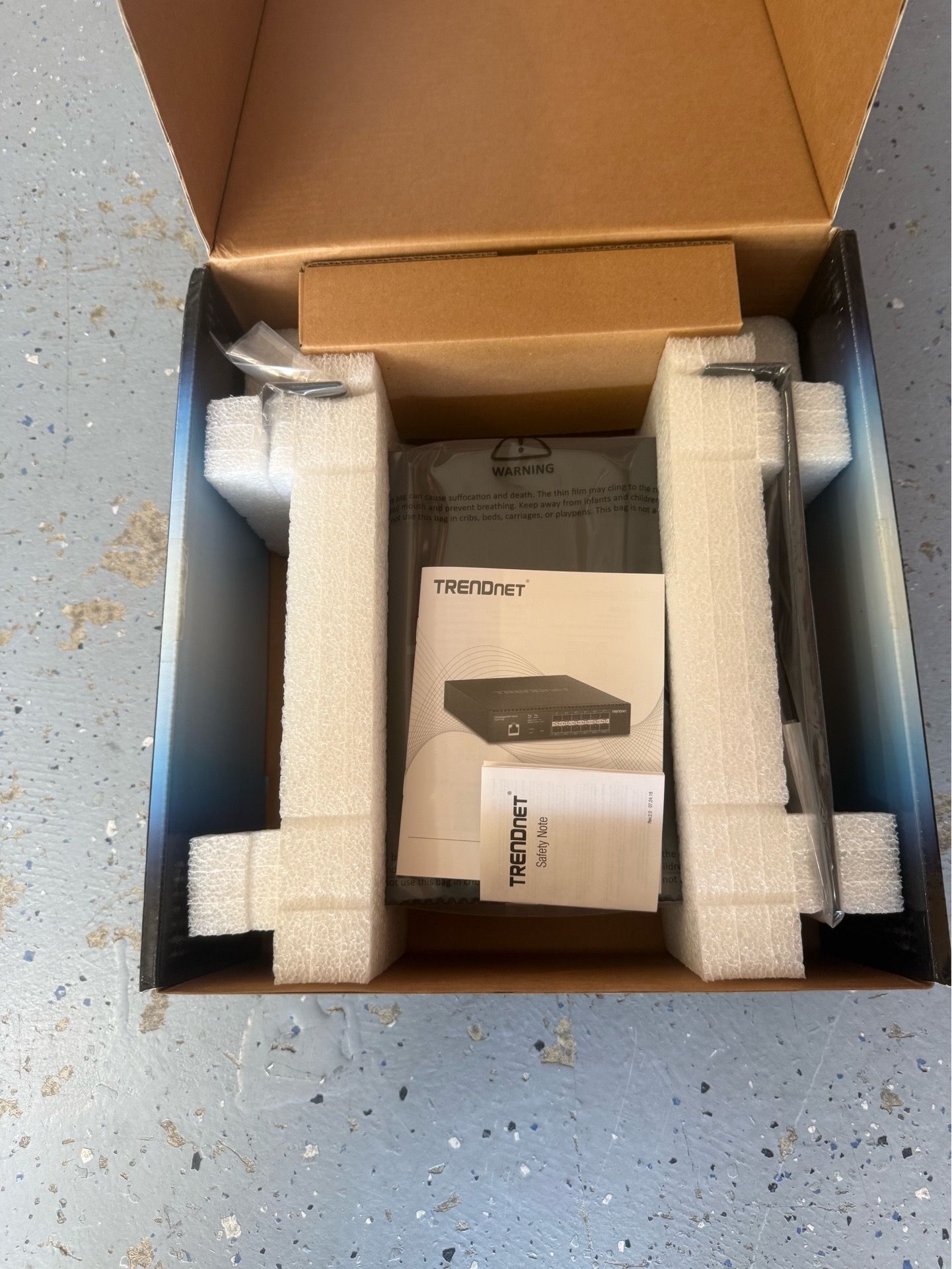 TRENDnet 12-port 10G Layer 2 Managed SFP+ Switch