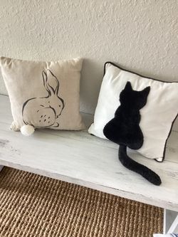 Springtime/fall Pillows 