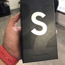 Galaxy S22 Ultra 5G 128gb Factory Unlock Brand New 