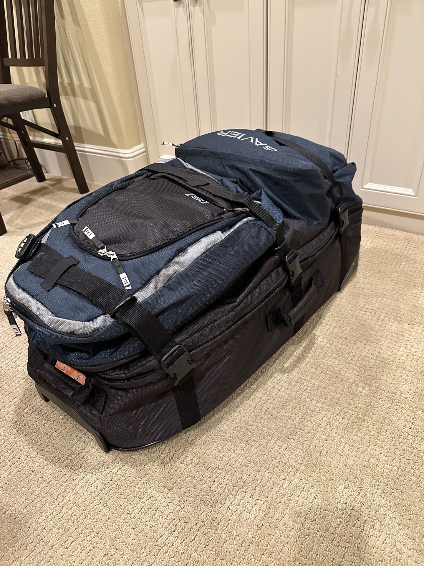 Savier Skateboard Bag