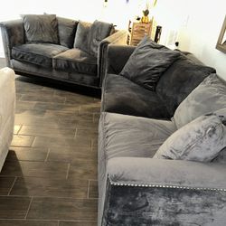 Living Room Couch Set 2qt 