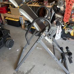 Innova Inversion Table
