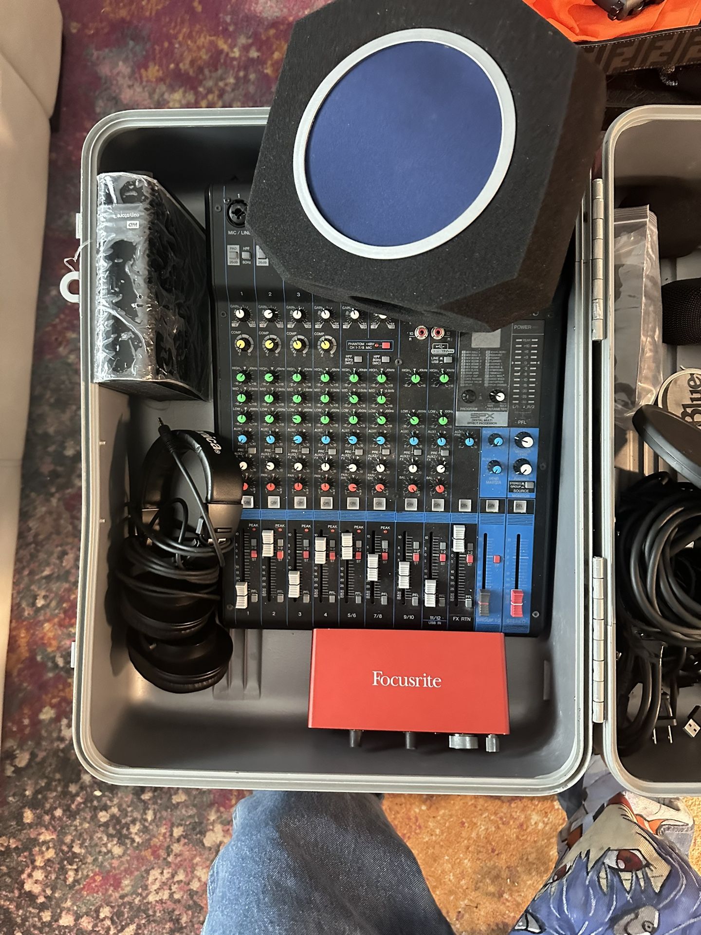 RECORDING STUDIO EQUIPMENT BUNDLE