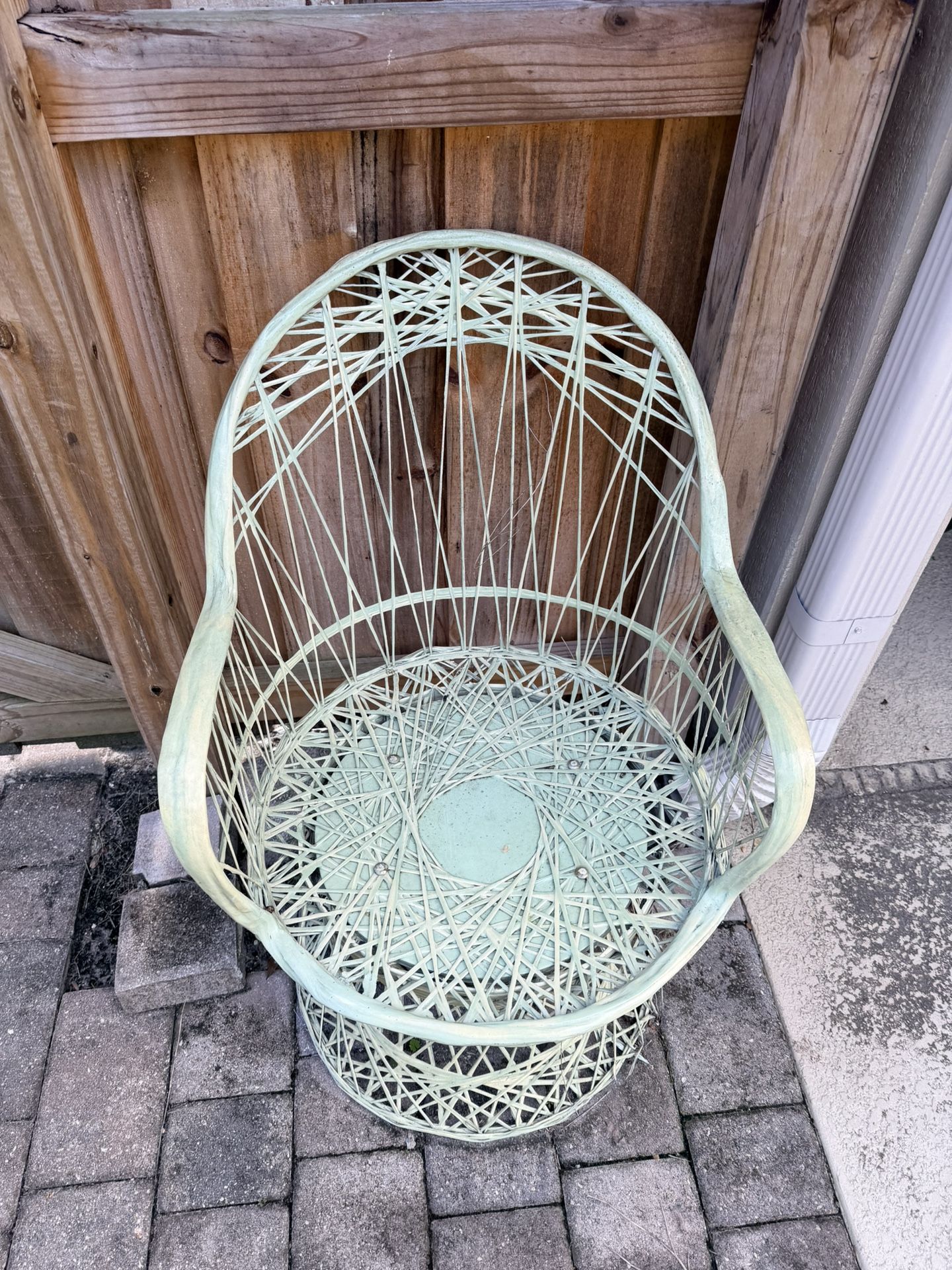 Vintage Russell Woodard spun fiberglass chair antique mcm mid century modern 