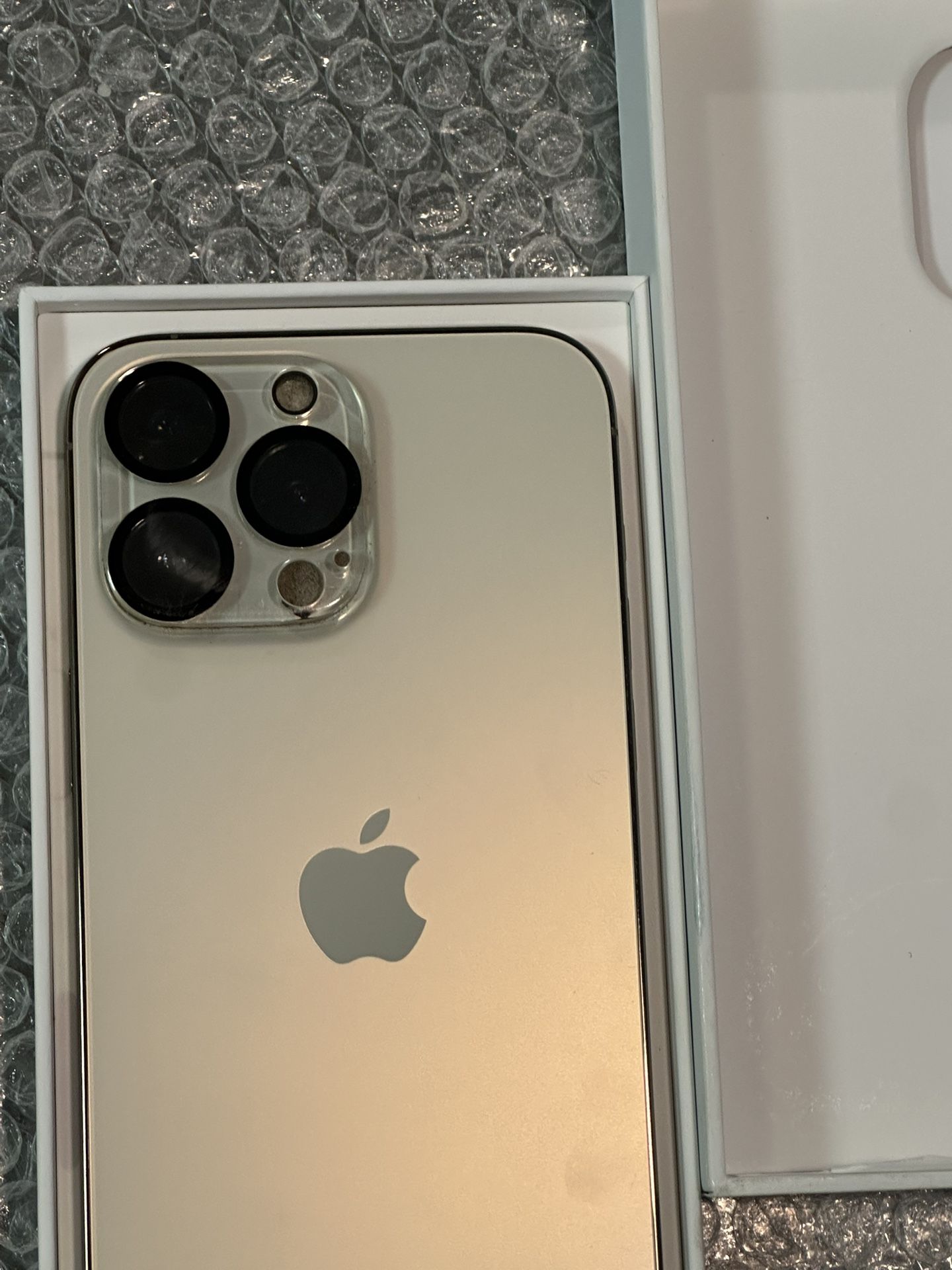 iPhone 14 PRO MAX Gold UNLOCKED