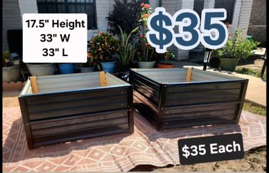 🌻🪴PLANTER BOX BRAND NEW 🪴🌻