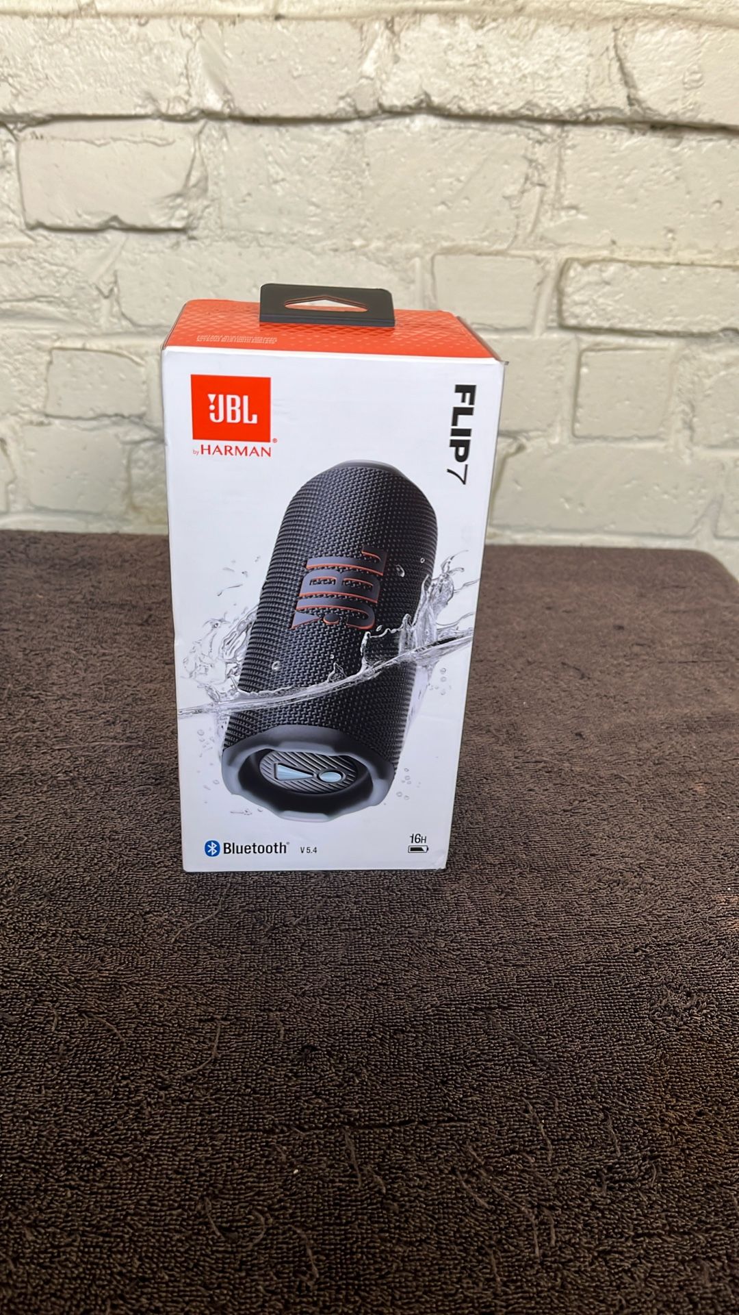 JBL Flip 7 Portable Bluetooth Speaker 