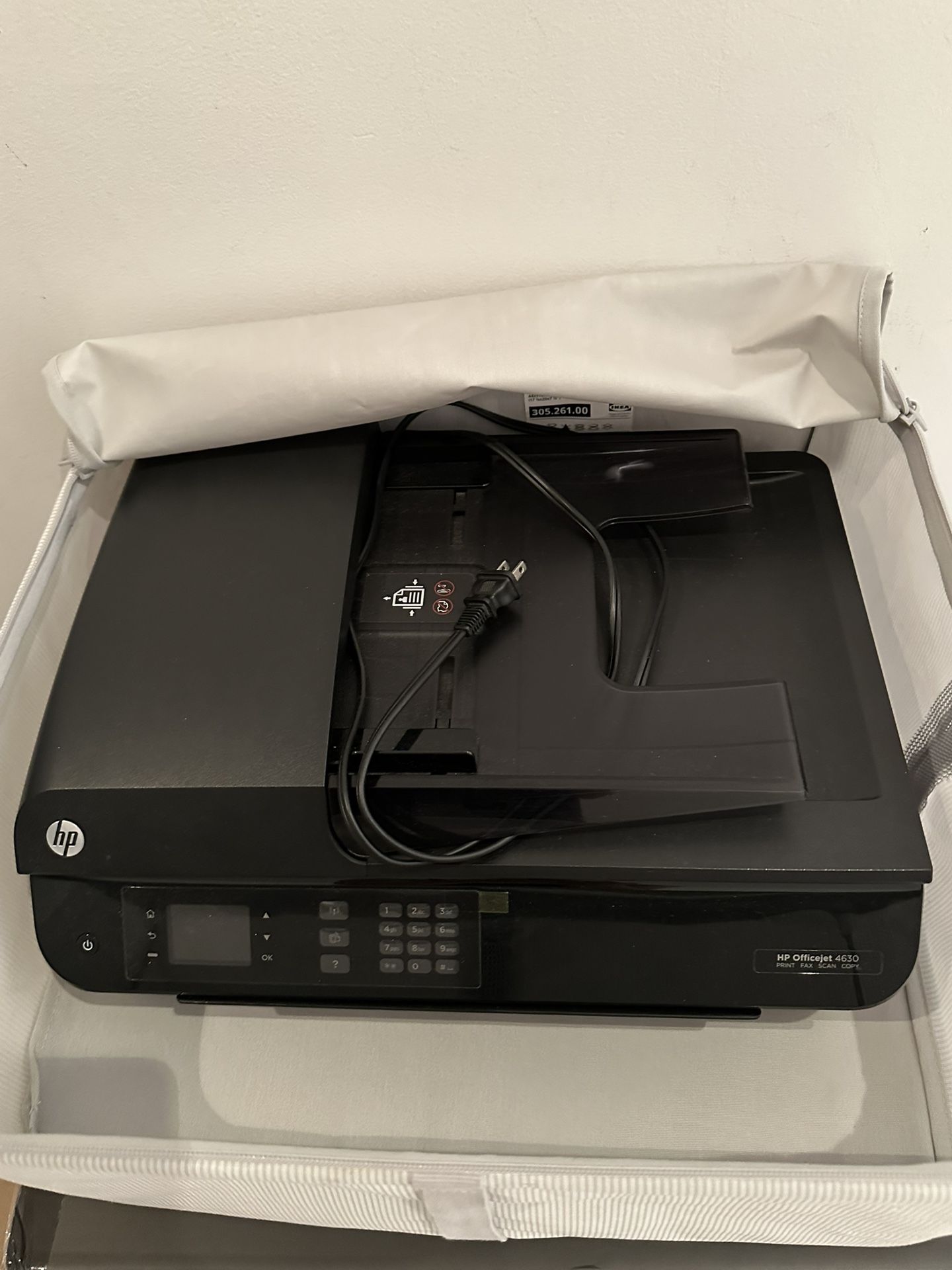 HP printer (scanner part not working) for pickup only in manhattan UES
