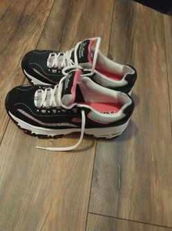 Skechers shoes