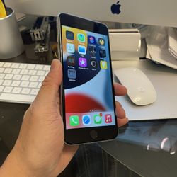 iPhone 6S PLUS UNLOCKED 