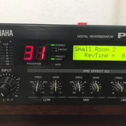 Yamaha Pro R3 Reverb