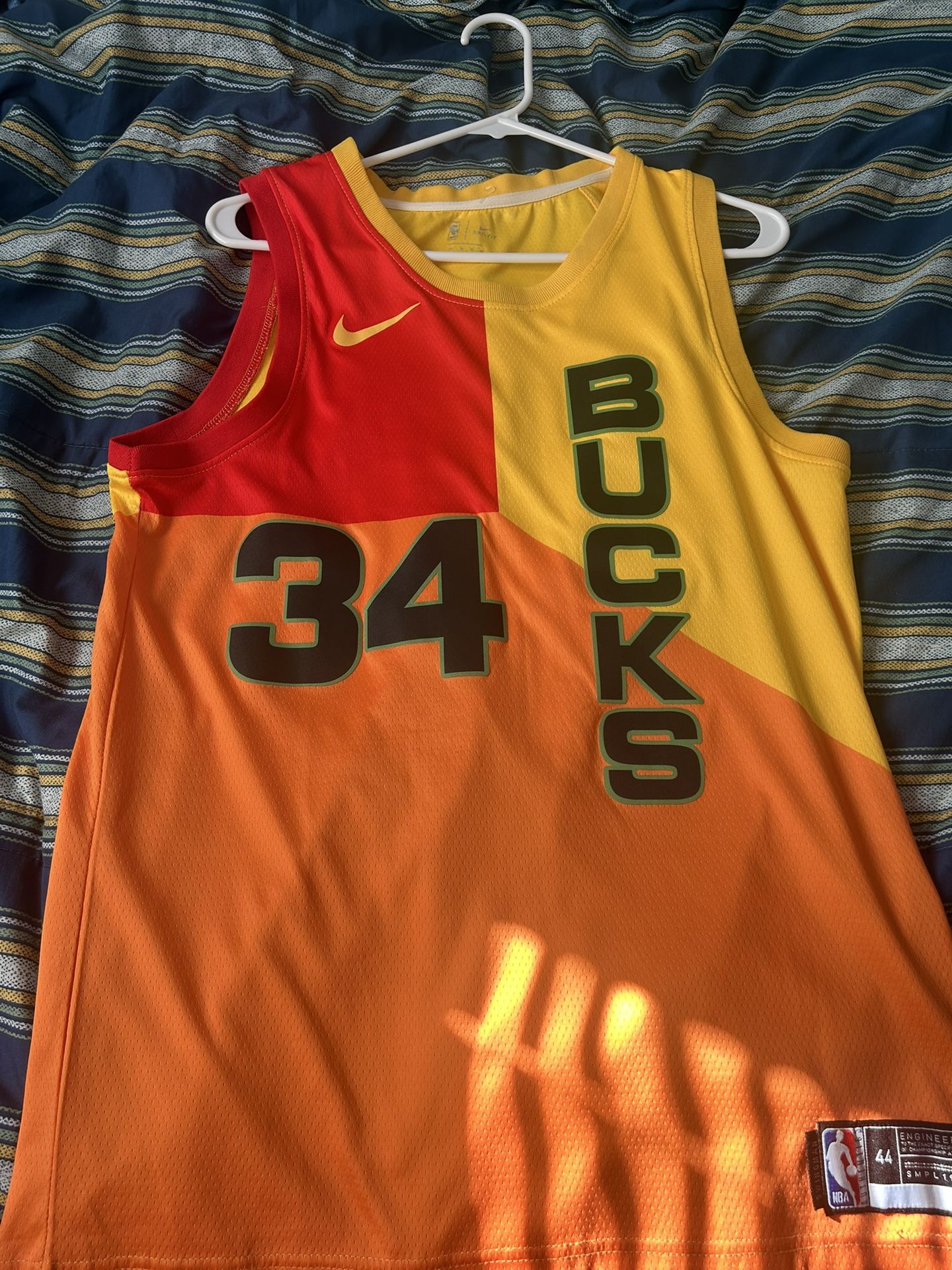 Rare Nike Men’s Giannis Antetokounmpo City Jersey 2018-19