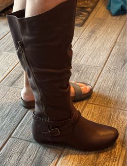 Ladies Boots