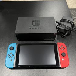 Like New Nintendo Switch With Accessories 