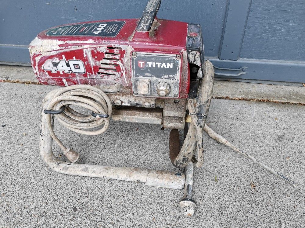 titan 440 impact airless paint sprayer for Sale in Kent, WA OfferUp