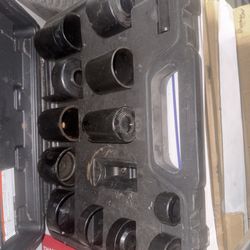 Ball Joint, Missing One
