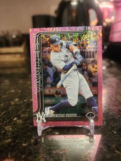 2025 Topps Update #US86 "Legends Unite" Aaron Judge Pink Holo Foil PR SP Yankees
