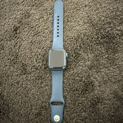 Apple Watch Series 7
